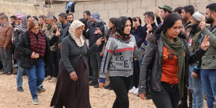 Şehit Ronahî Amanos’un ailesine başsağlığı dilendi