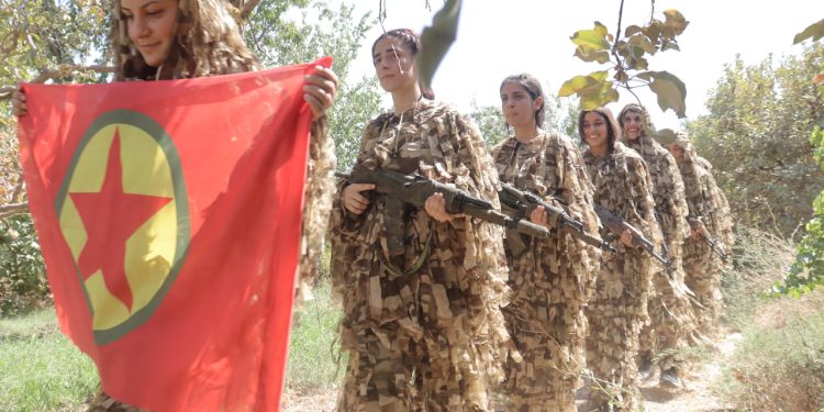 KENDİ ÖZÜNÜ PKK İLE BULAN GENÇLİK, ZAFERİ MUTLAKA YAKALAYACAKTIR!