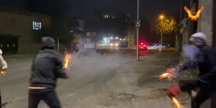 YCWK işgalcilerle çatışmaya devam ediyor