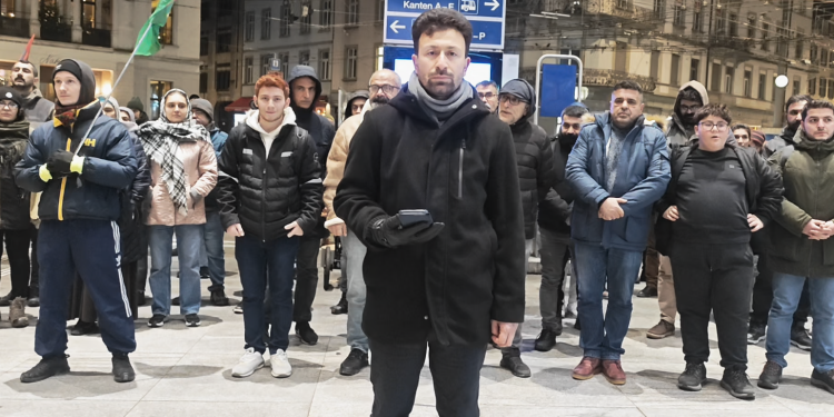 Winterthur’da Gençler Öncülüğünde Halk Alanlara Çıktı