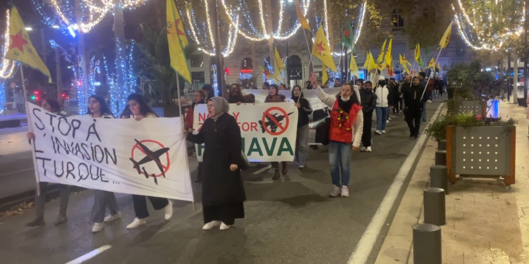 Antibes’de Gençler Rojava İçin Yürüdü