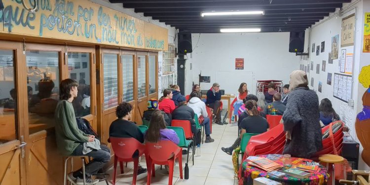 Enternasyonalist Gençlerden Rojava Devrimi Üzerine Seminer