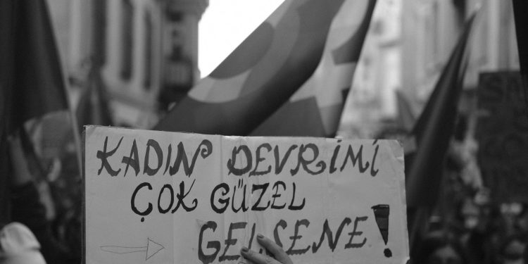 Rojava kadınlar için en güvenli yer