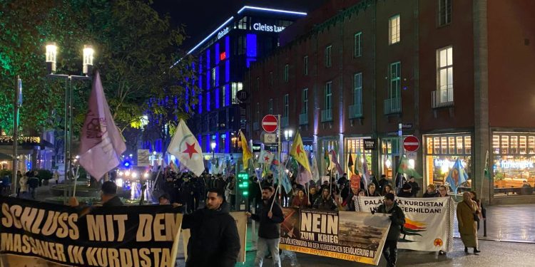 Stuttgart’ta Soykırım Saldırıları Protesto Edildi