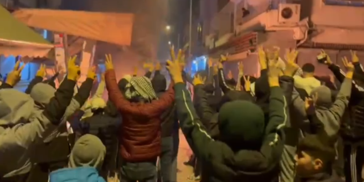 Akdeniz Sokaklarında Gençler Direnişe Geçti