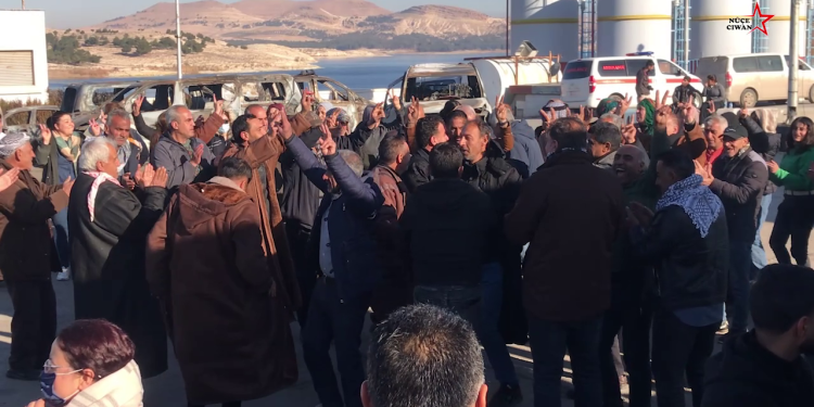 Tişrin Nöbet Eylemcileri: Düşman şunu iyi bilsin ki Tişrîn bizimdir, Tişrîni bırakmayacağız! – Yenilendi