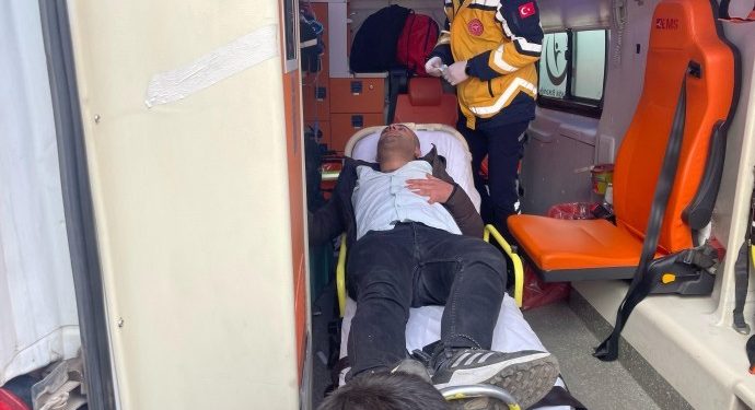 Amed Mitinginde Saldırıya uğrayan genç beyin kanaması geçirdi