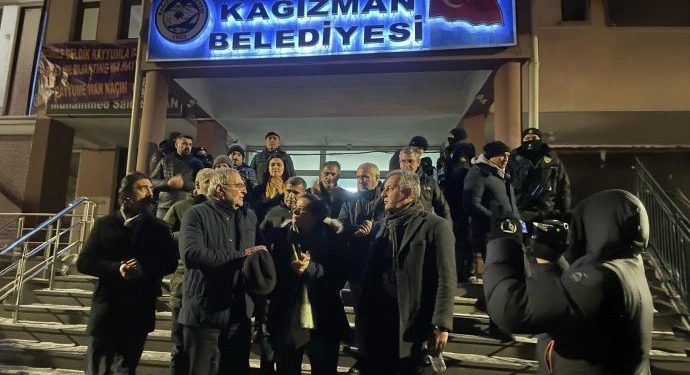 Qaxizman Belediyesi’ne kayyım atandı