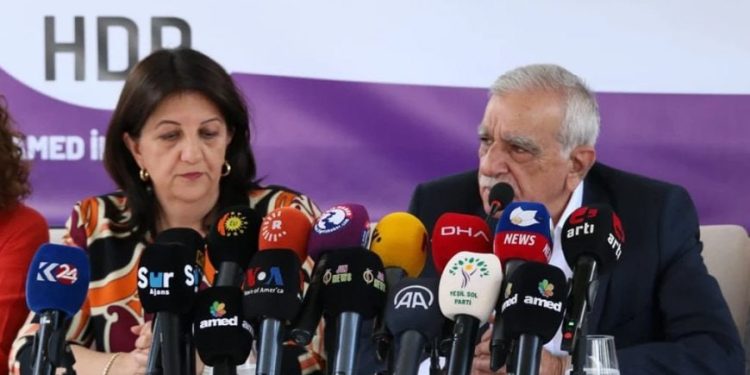 SON DAKİKA: Tarihi çağrıyı okuyacak isimler belli oldu