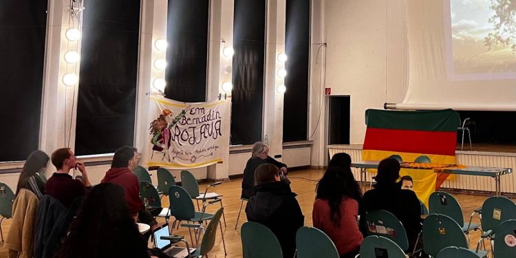 JXK Öncülüğünde Goethe Üniversitesinde Seminer