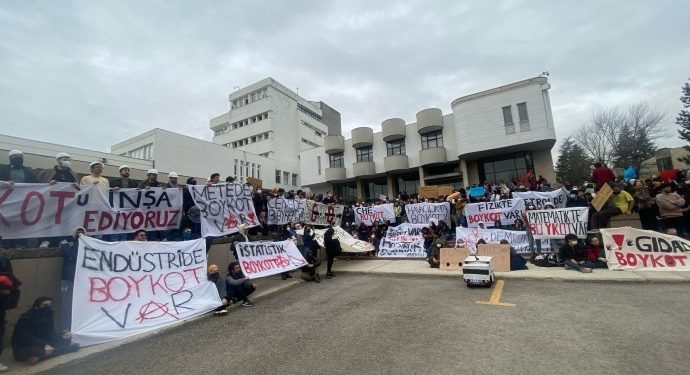 Hacettepe, İstanbul Üniversitesi ve ODTÜ’de boykot eylemleri