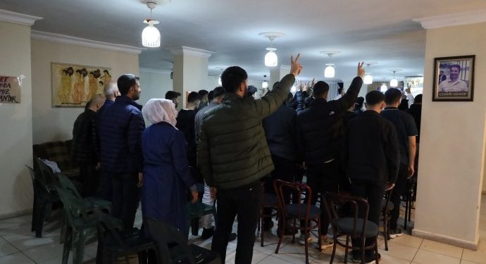 İstanbul’da ‘Örgütleneceğiz örgütleyeceğiz’ şiarıyla gençlik buluşması