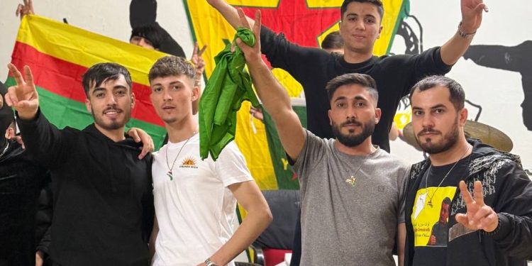 Viyana da Önder APO’nun doğum günü kutlandı