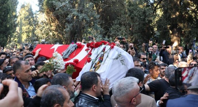 Sırrı Süreya Önder Son Yolculuğuna Uğurlandı