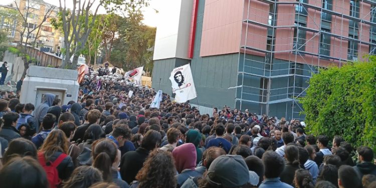 Boğaziçi eylemlerinde tutuklanan 6 öğrenci tahliye edildi