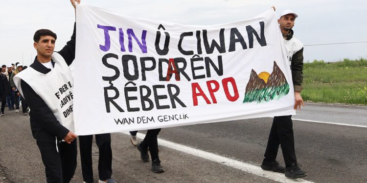 “APOCU TARZDA ÖRGÜTLENELİM, ÖRGÜTLEYELİM”