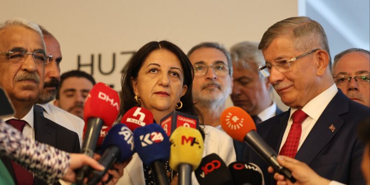 İmralı Heyeti: ‘Komisyon’ ve ‘yasa’ aşamasındayız