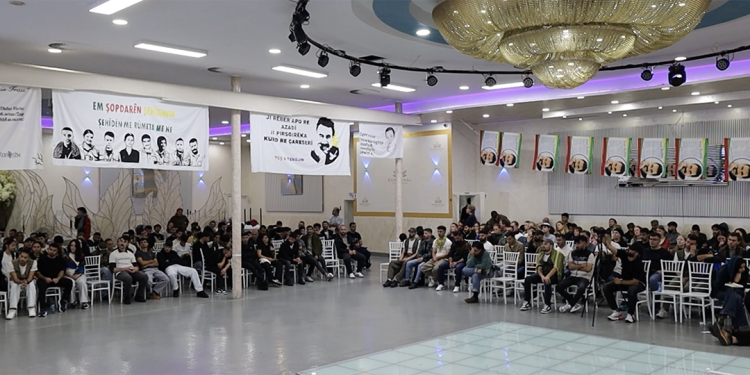 Uzun Yürüyüş’te Şehitler İçin Anma, Paradigma İçin Panel