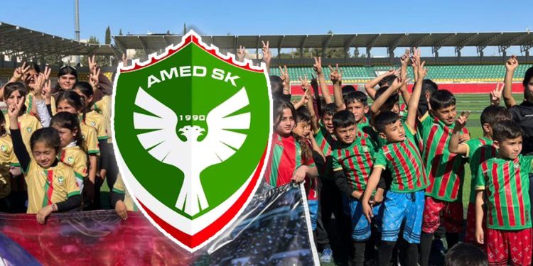 Kobaneli Çocukların Amedspor Formaları İçin Teşekkürü
