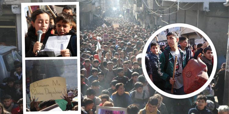 Binlerce Öğrenci Ambargoya Karşı Yürüdü