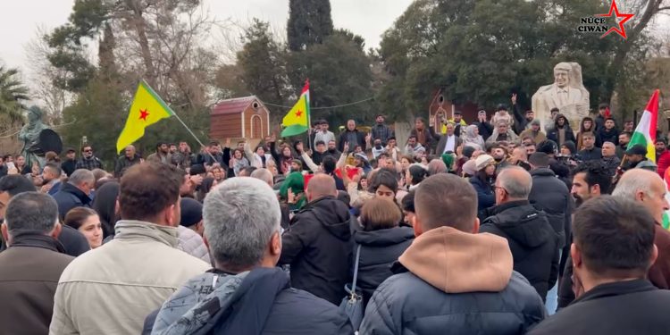 Süleymaniye’de Rojava’ya Yönelik Saldırılara Karşı Eylem