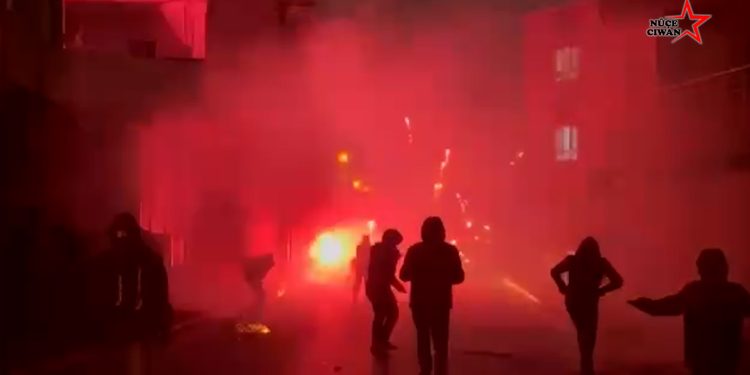 Êlîh’te Gençler Rojava İçin Alanda