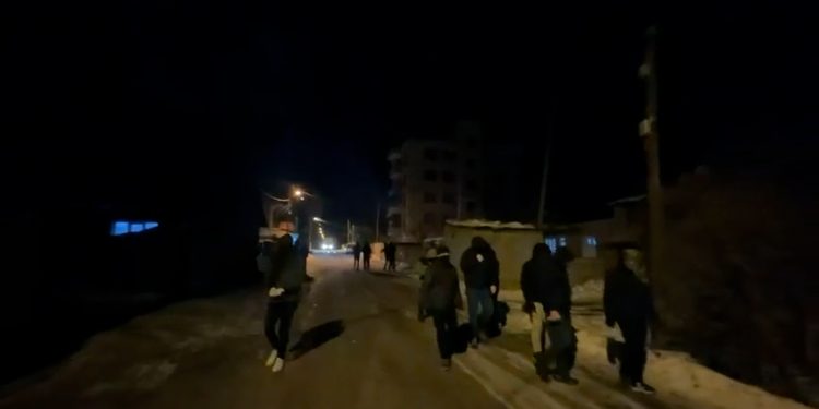 Wan’da Sabah Saatlerine Kadar Eylem