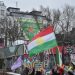 Hamburg’da Onbinler : Rojava Kırmızı Çizgimizdir