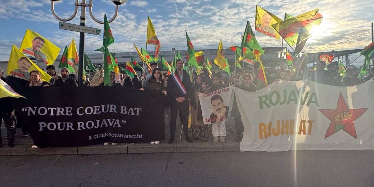 Mulen’de Rojava’ya Yönelik Saldırılar Protesto Edildi