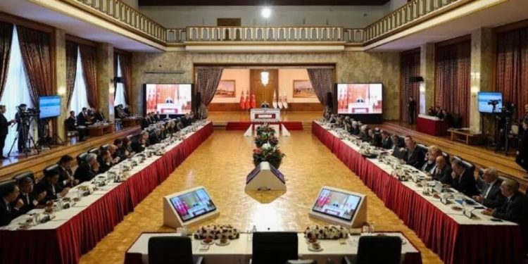 Komisyon Raporu Meclis Sitesinde Yayımlandı