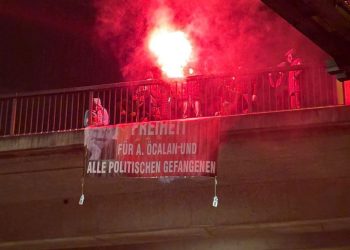 Basel’de Gençlerden 15 Şubat Protestosu